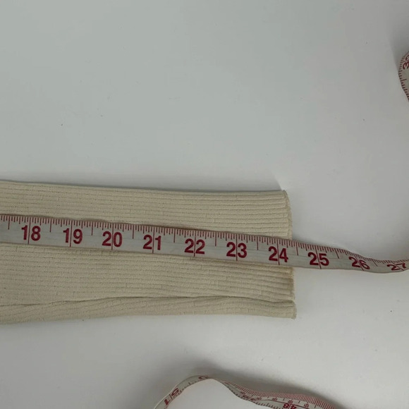 Rochas Crewneck L/S Ribbed Sweater Stella Ivory Size Small *NWT Some Stains - Picture 9 of 10